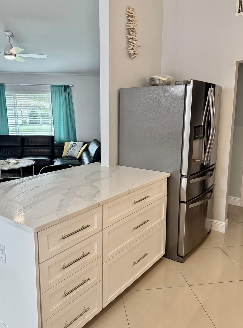 New Updated Kitchen! Open living area