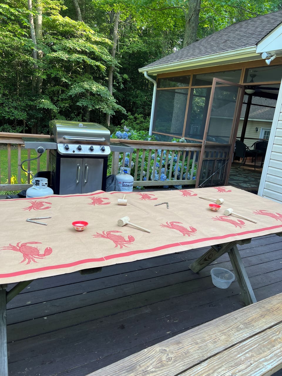 Outdoor dining