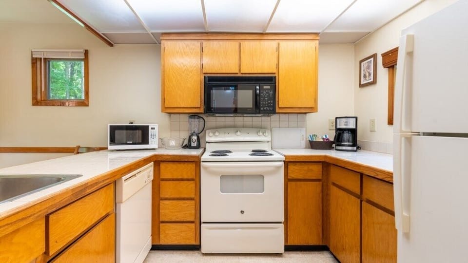 Wyndham Resorts _13kitchen-029.jpg