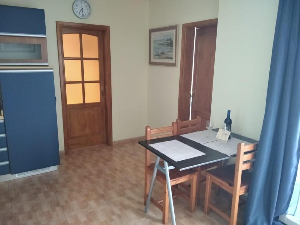 Kitchen area. kitchen area