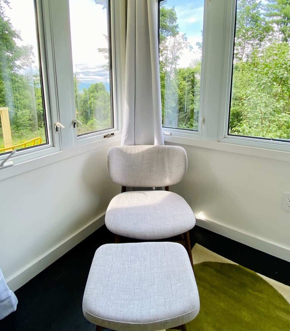 Master Bedroom Seating