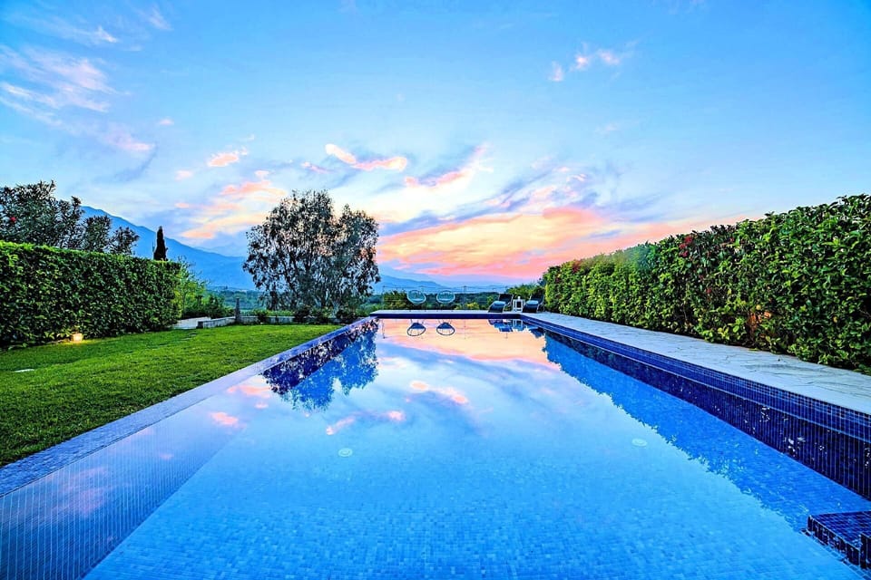 Pool. Cretan Mansion | HotelPraxis Group