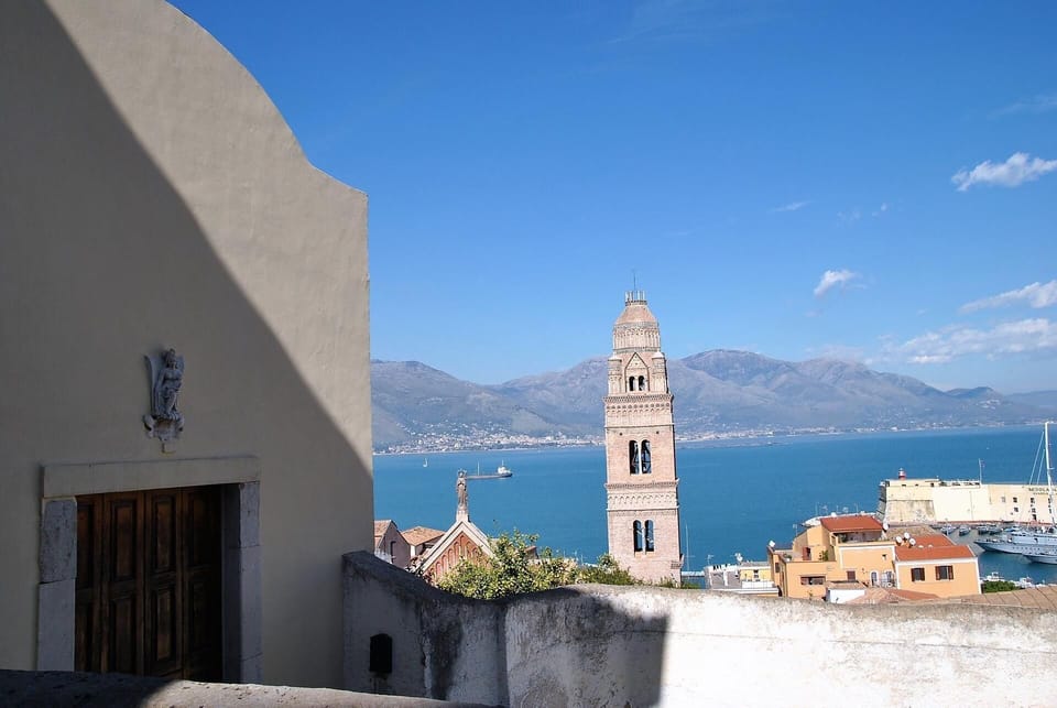 Area that directly surrounds the property