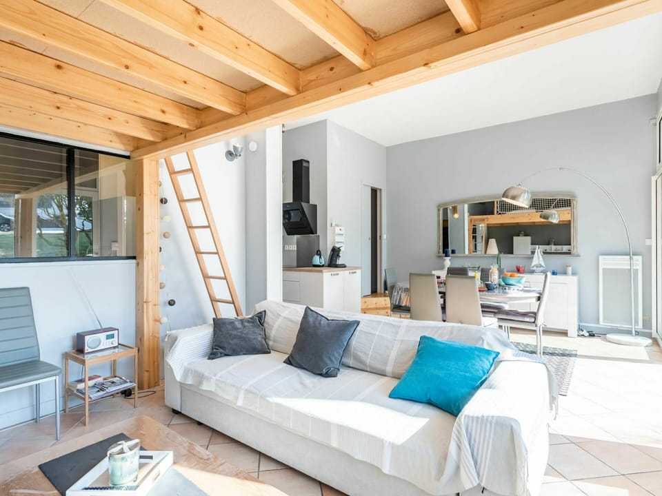 Property, Furniture, Picture Frame, Couch, Azure, Wood, Comfort, Interior Design, Drawer, Lighting