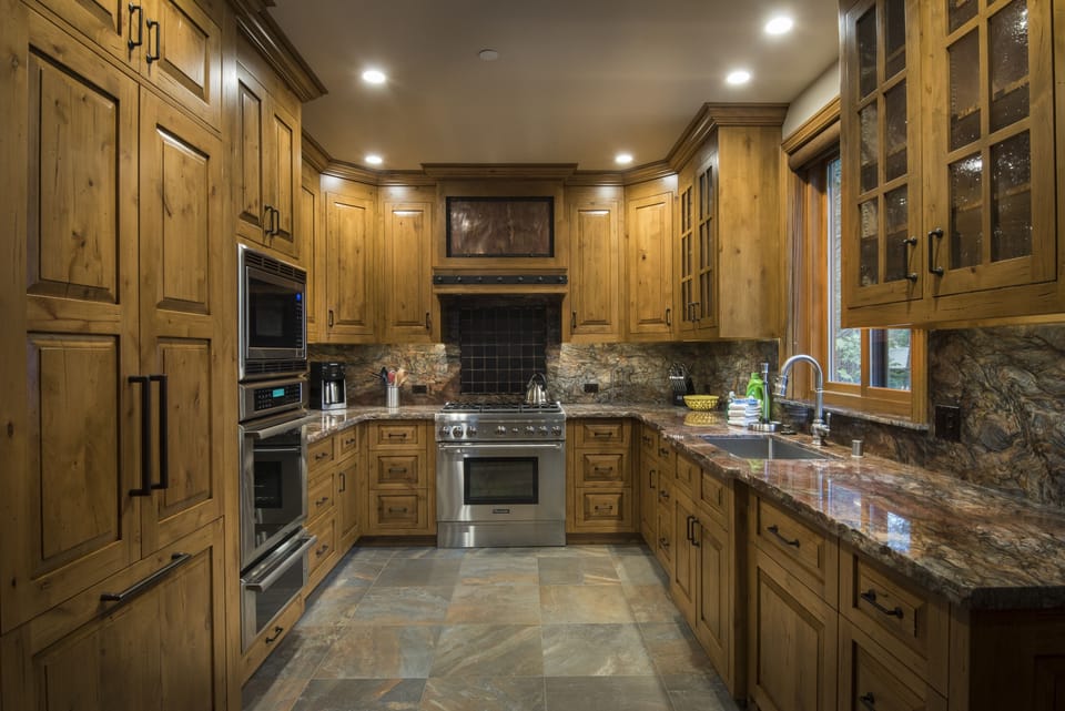 Well appointed Kitchen with granite countertops