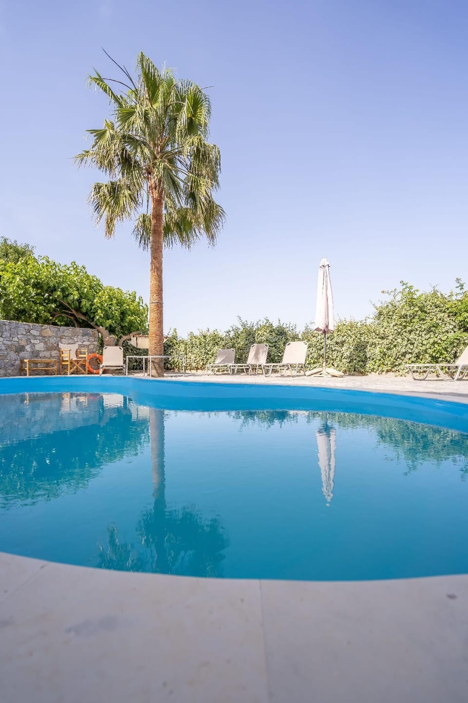 Pool. The swimmimg pool