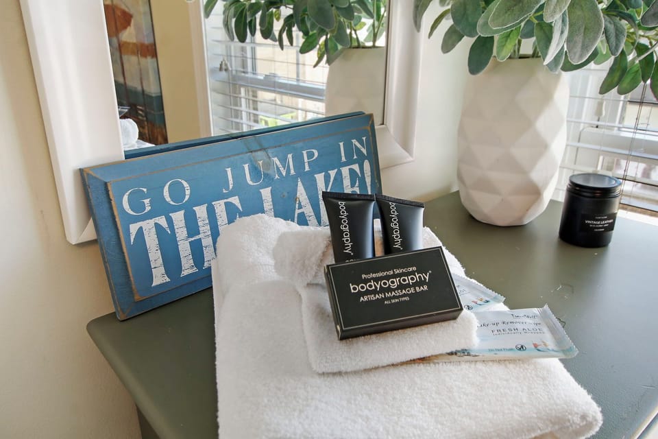 Bathroom amenities