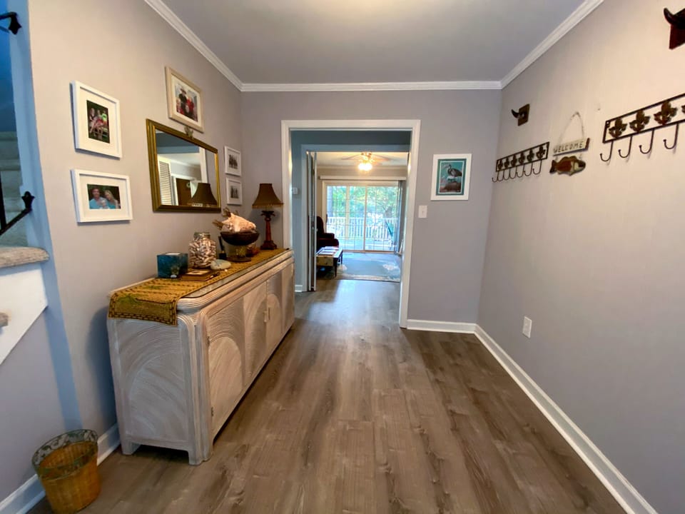 Entry area at front door