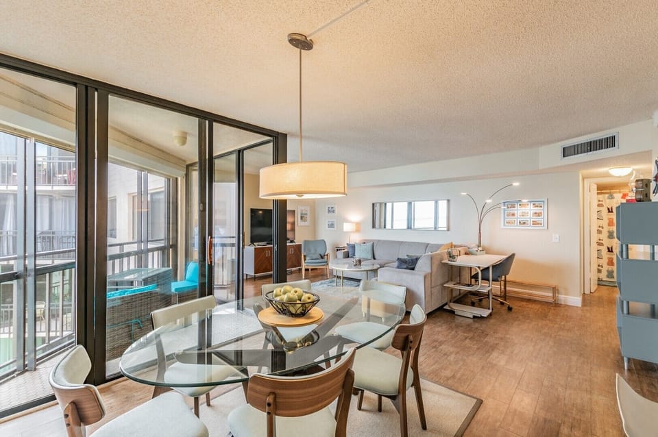 Dining & Living Room