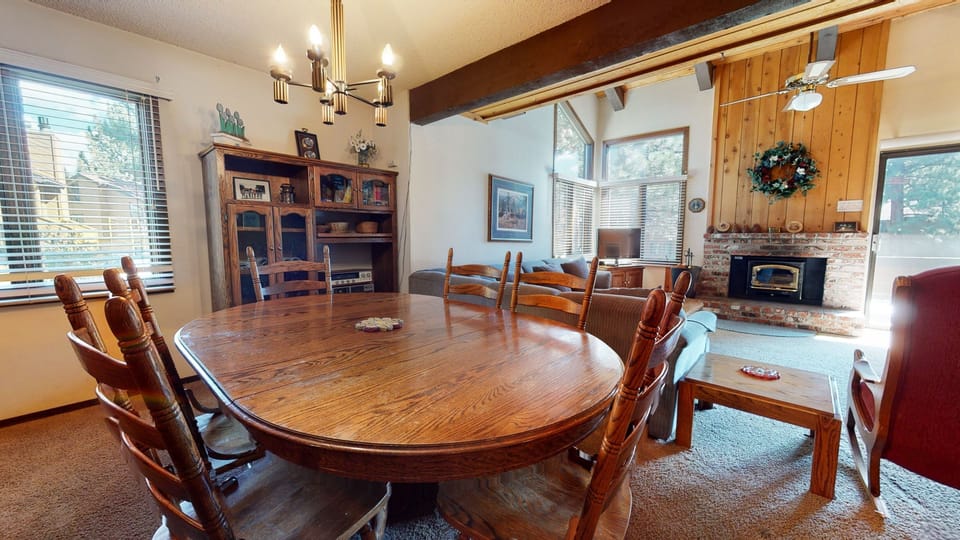 Flooring, Hardwood, Chair, Furniture, Room