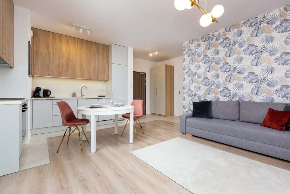 A bright, cosy space with accessories that add charm and elegance.
