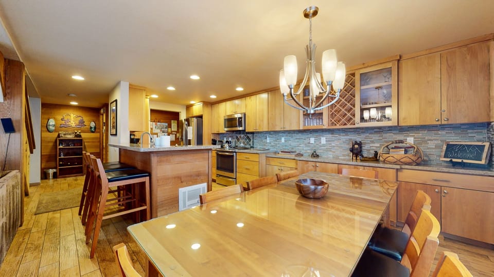 Indoors, Hardwood, Kitchen, Dining Room, Dining Table