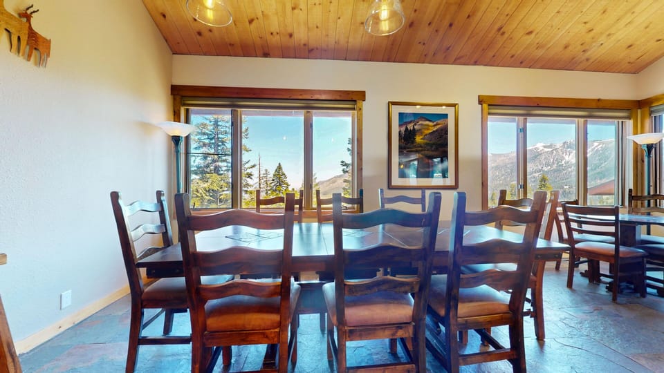 Dining Room, Dining Table, Furniture, Indoors, Table