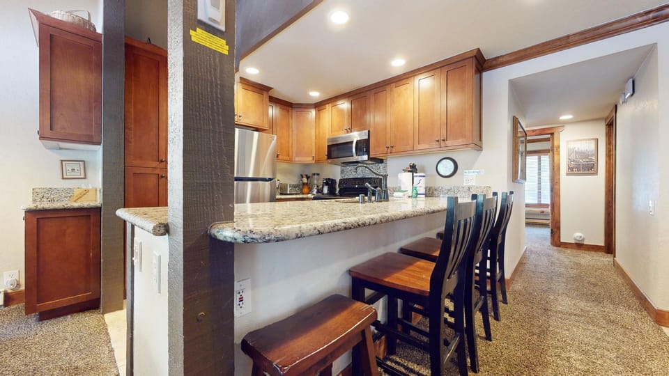Indoors, Dining Table, Furniture, Table, Kitchen
