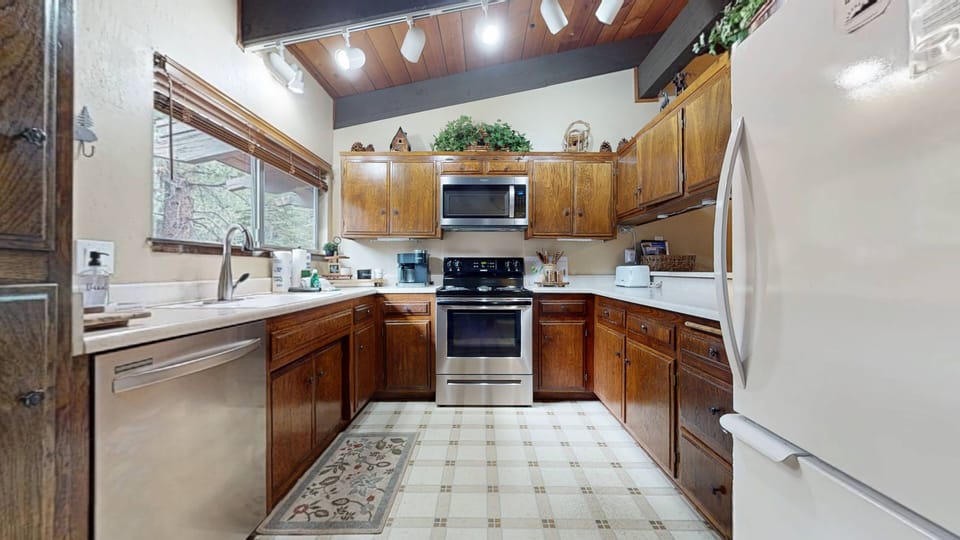 Indoors, Kitchen, Appliance, Microwave, Oven