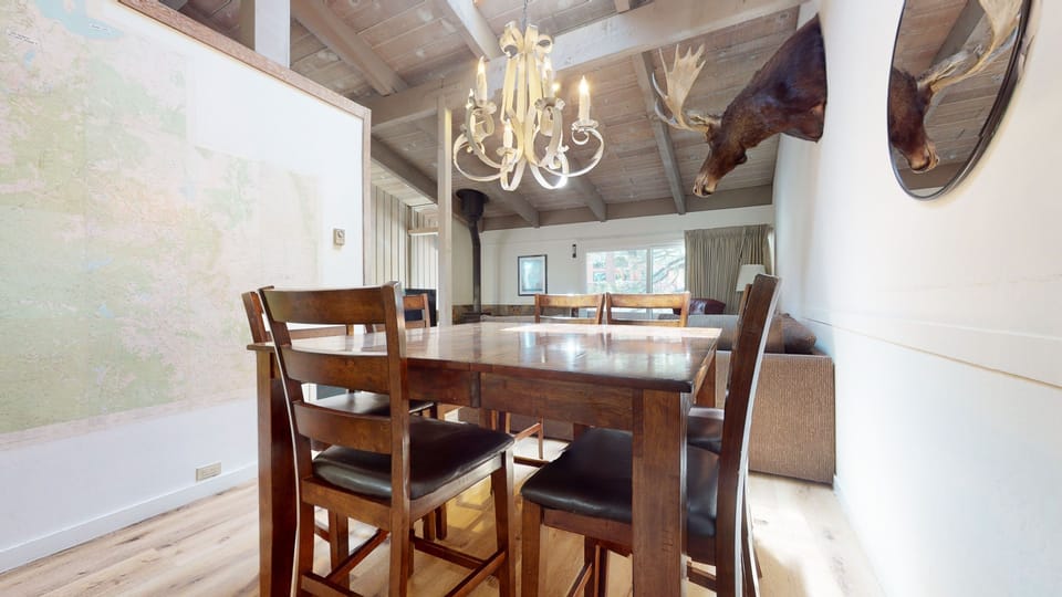 Dining Room, Dining Table, Furniture, Indoors, Table