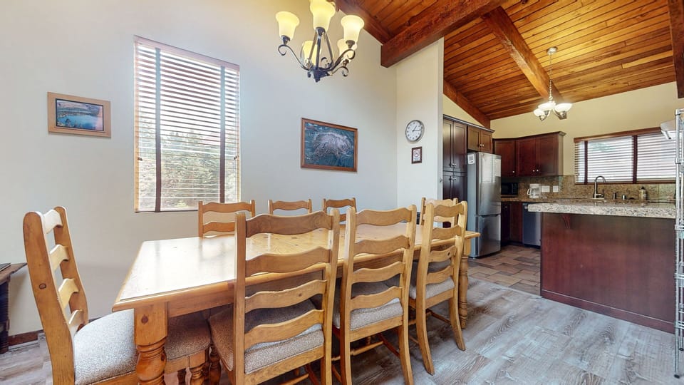 Dining Room, Dining Table, Furniture, Indoors, Table