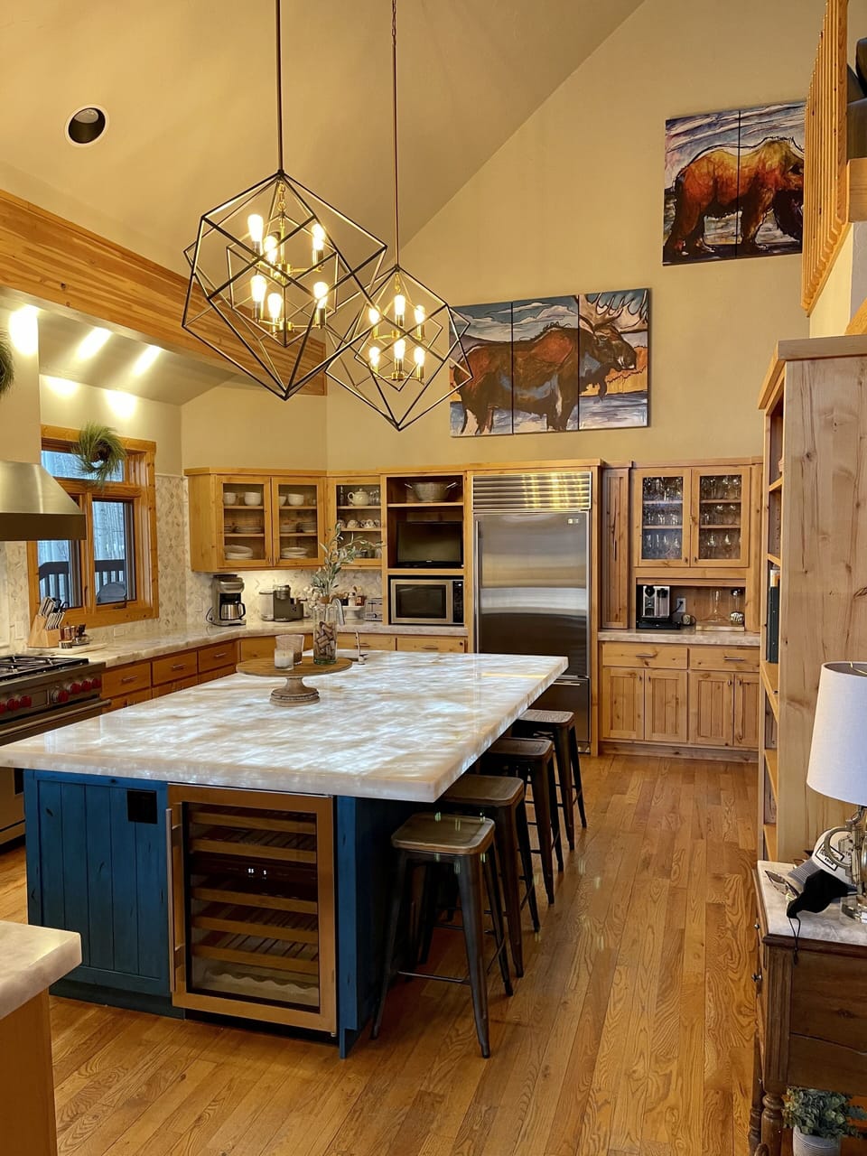 Plenty of space for everyone to enoy time together while in the kitchen.