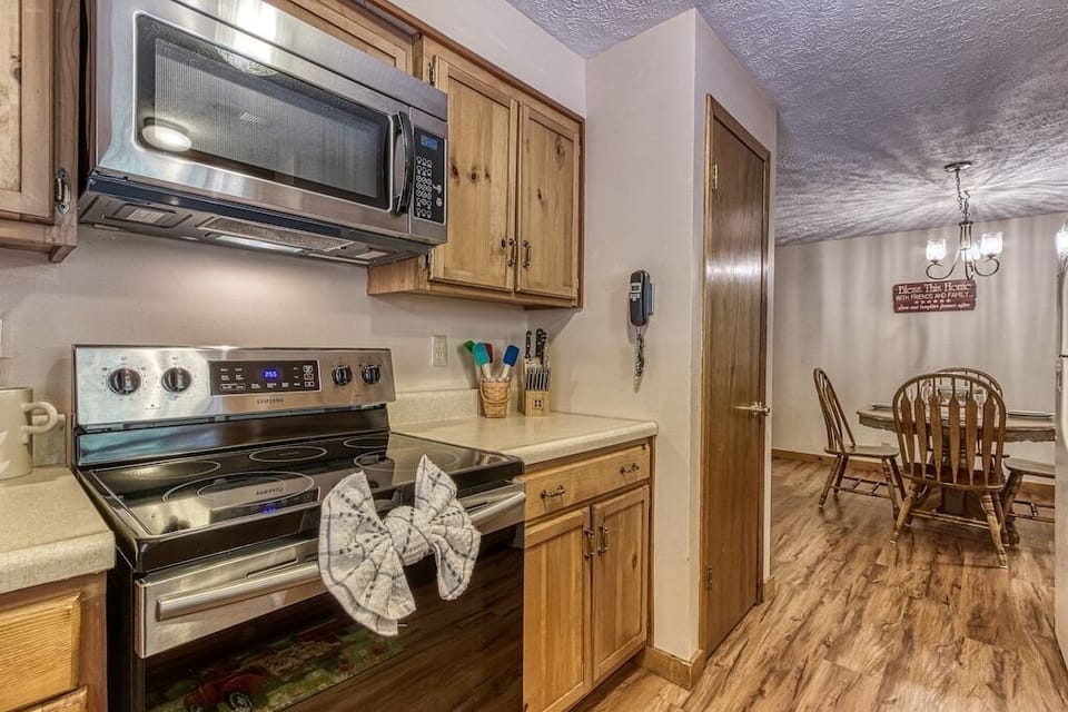 Our Mountain Memories' fully equipped kitchen