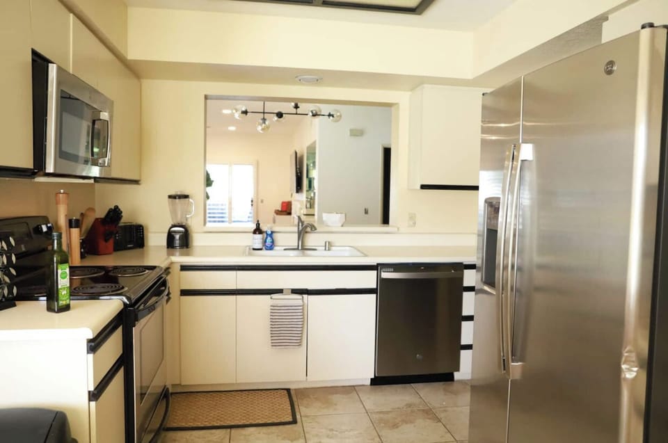 Kitchen w/ Stainless Steel Appliances