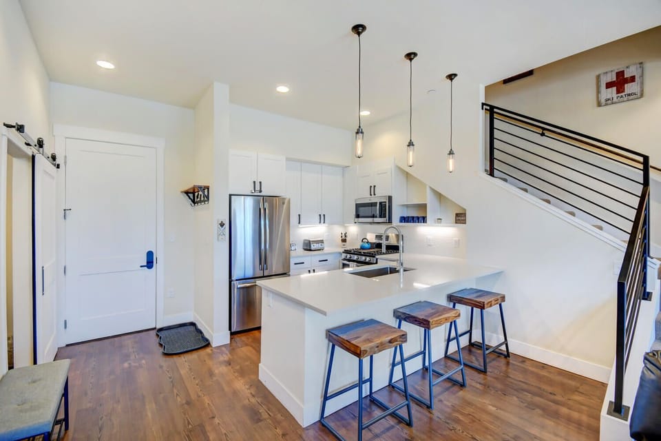 Kitchen with counter bar for 3
