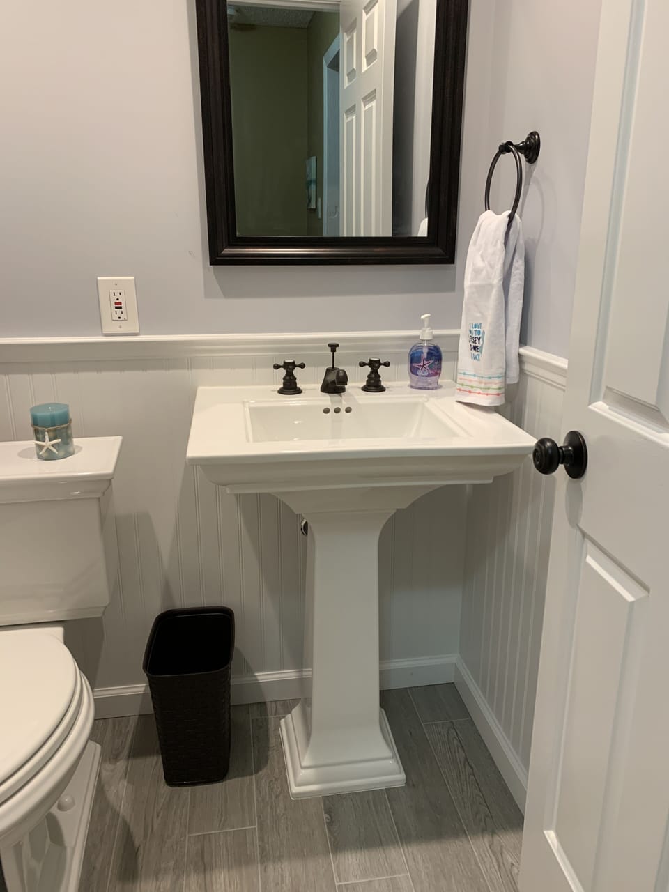 Powder room