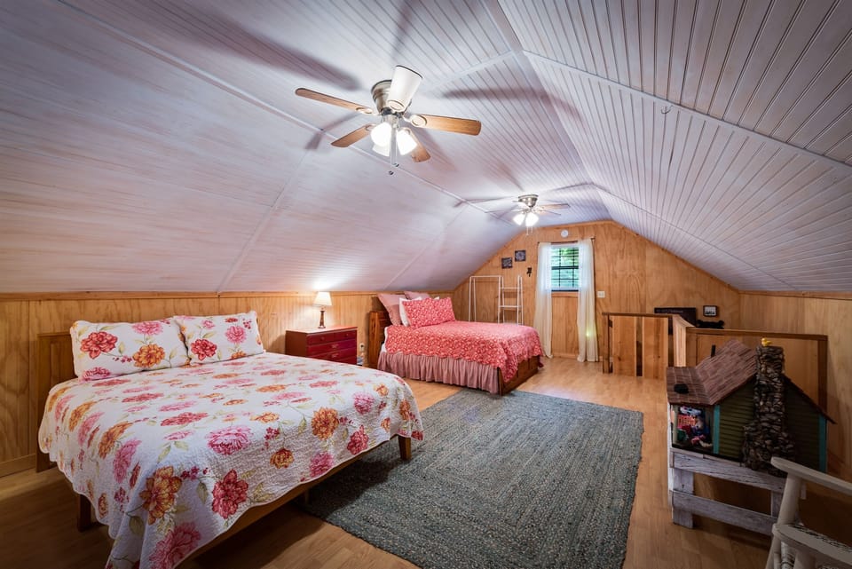 Bedroom above game room