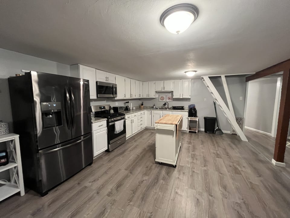 Kitchen. View from dining nook