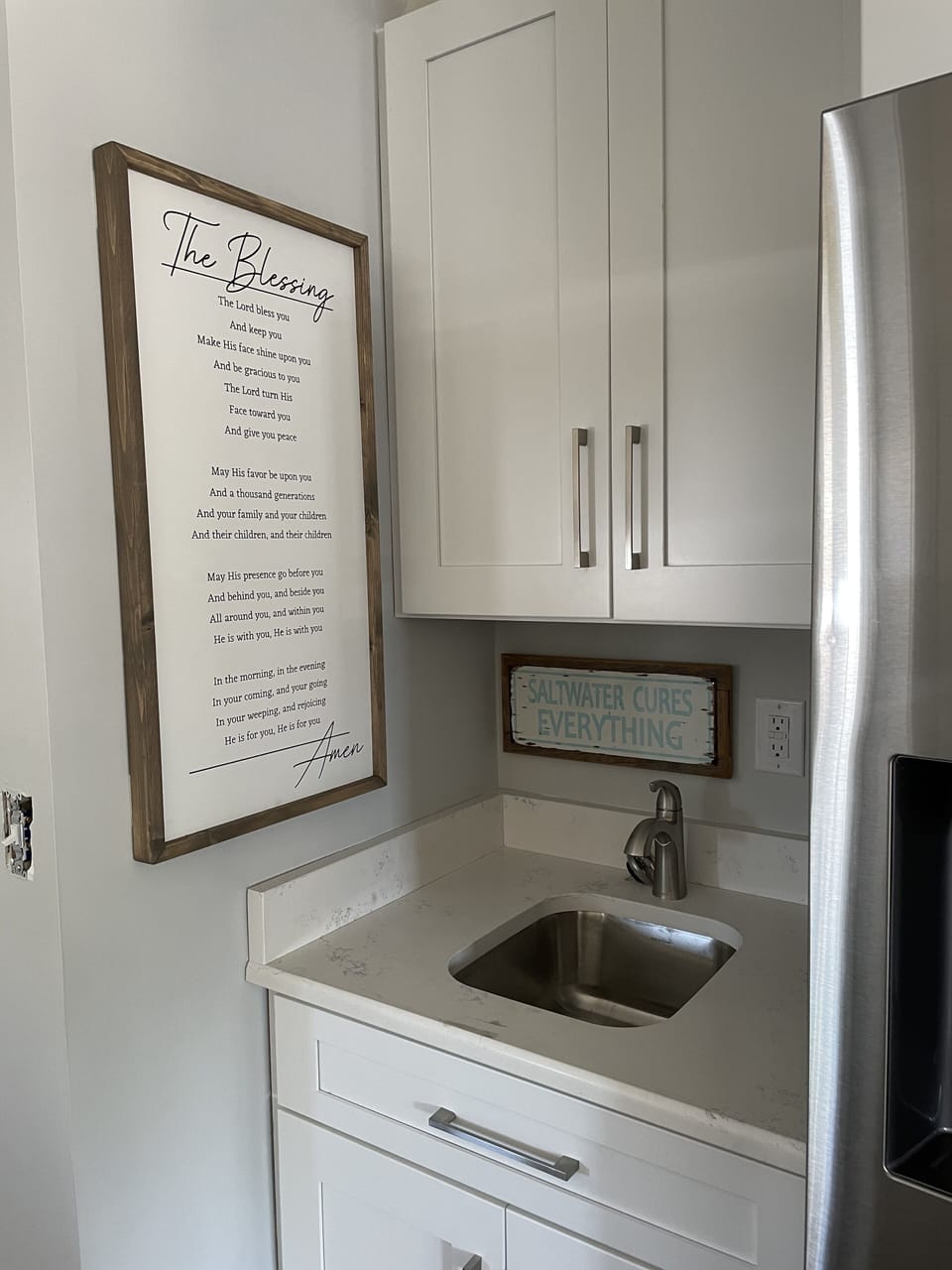 Wet bar 