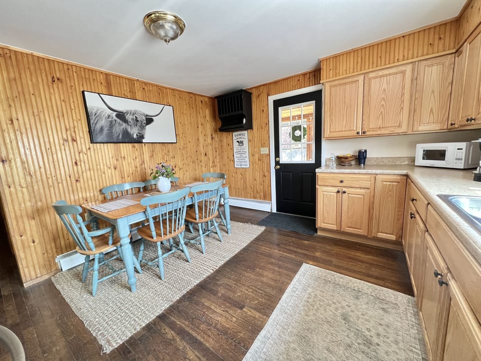 Kitchen/Dining