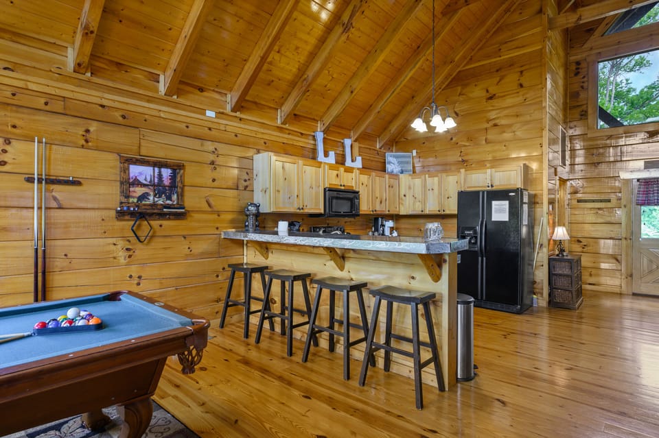 Our breakfast bar is perfect for morning coffee.