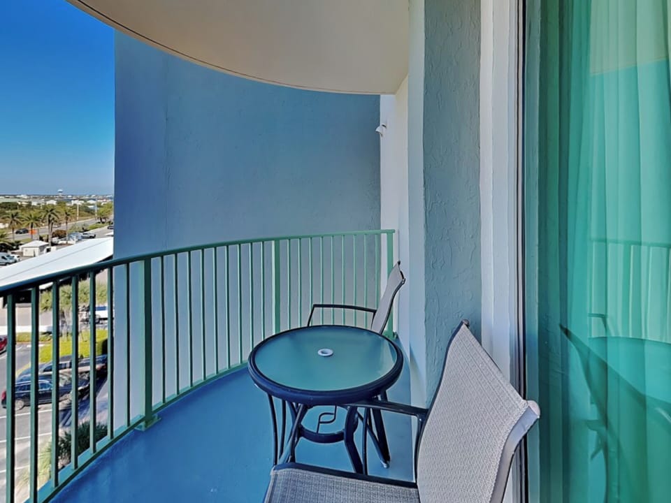 Second Balcony - Seating