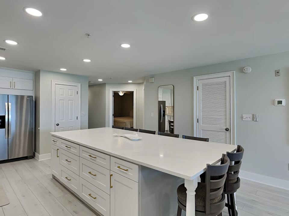Kitchen - Island Seating