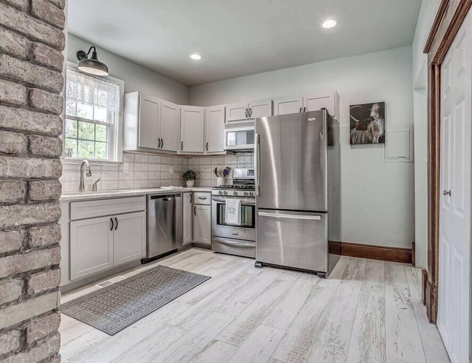 Fully remodeled kitchen 