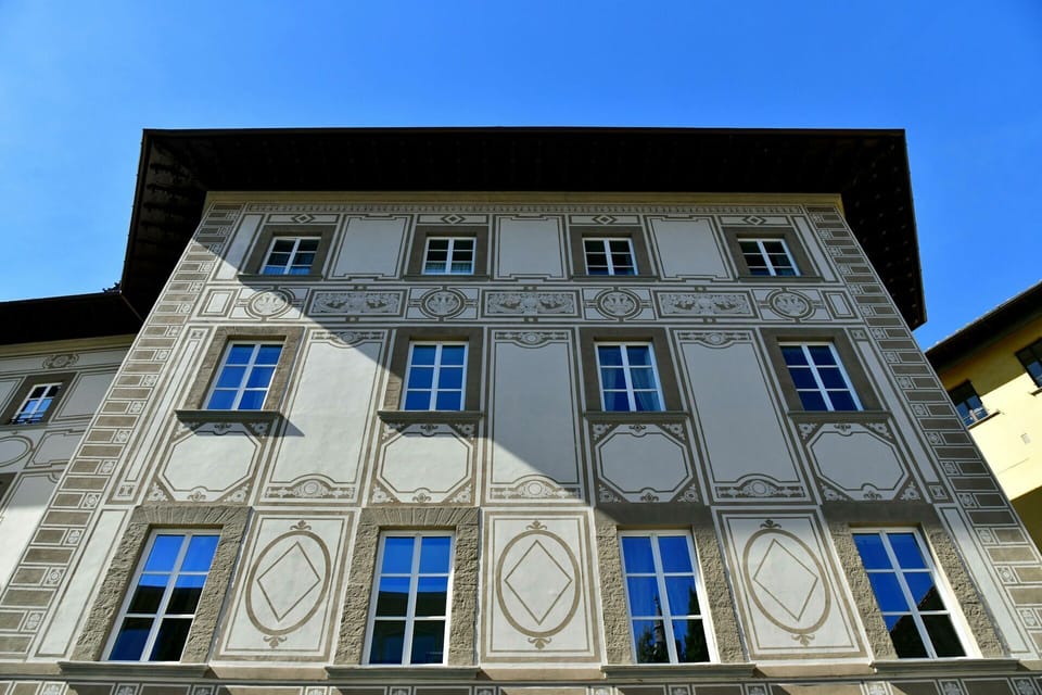 Sky, Window, Building, Blue, Azure, Rectangle, House, Urban Design, Material Property