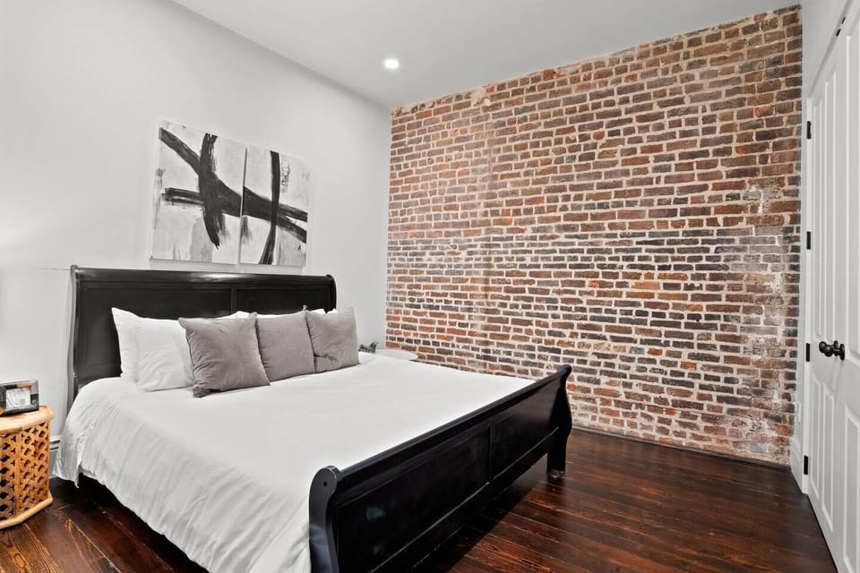 King Bedroom 1