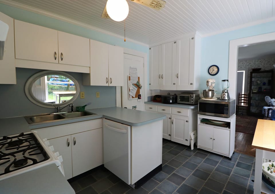 Alternate View of Kitchen