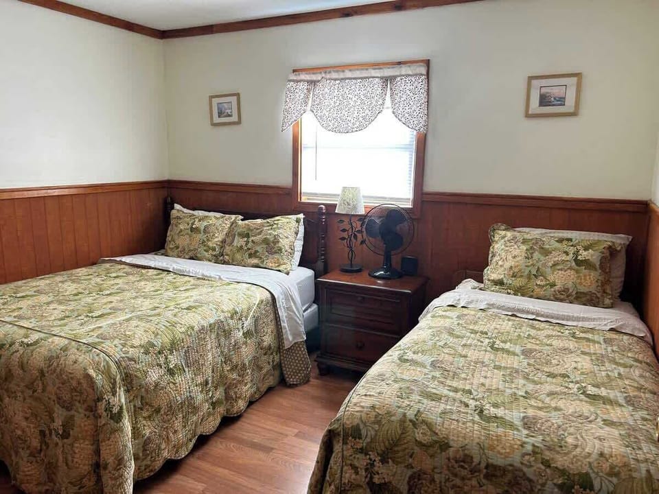Queen and Twin Bed in Bedroom 2