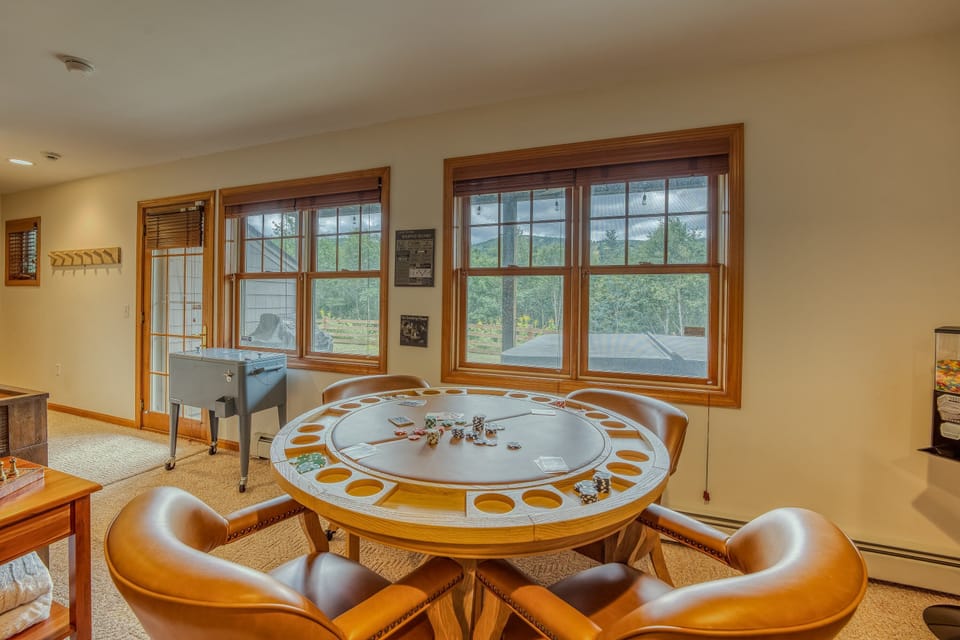 Perfect spot to play cards!