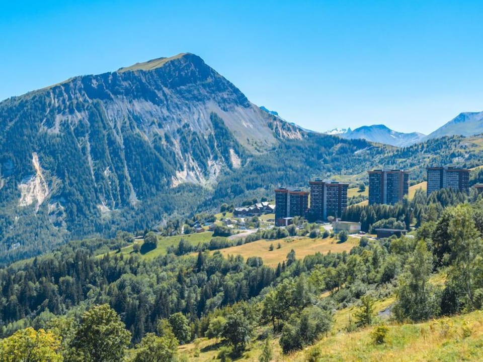 Escape to Le Corbier for your next getaway!