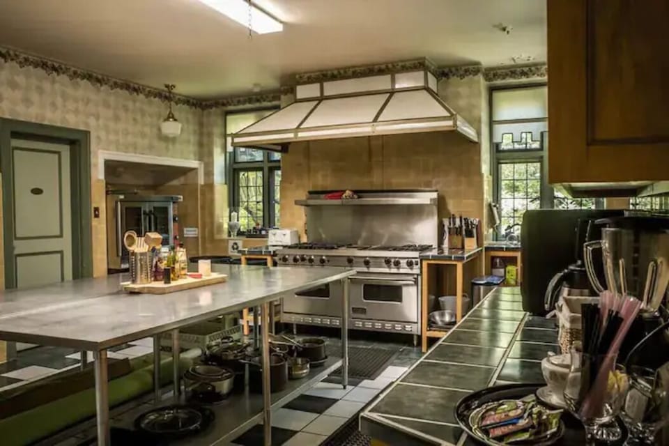 Main Kitchen