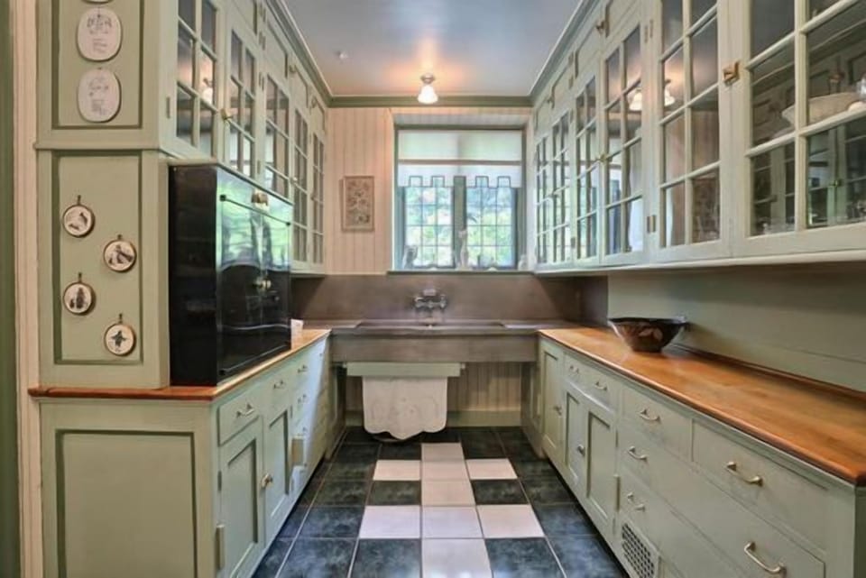 Butlers Pantry