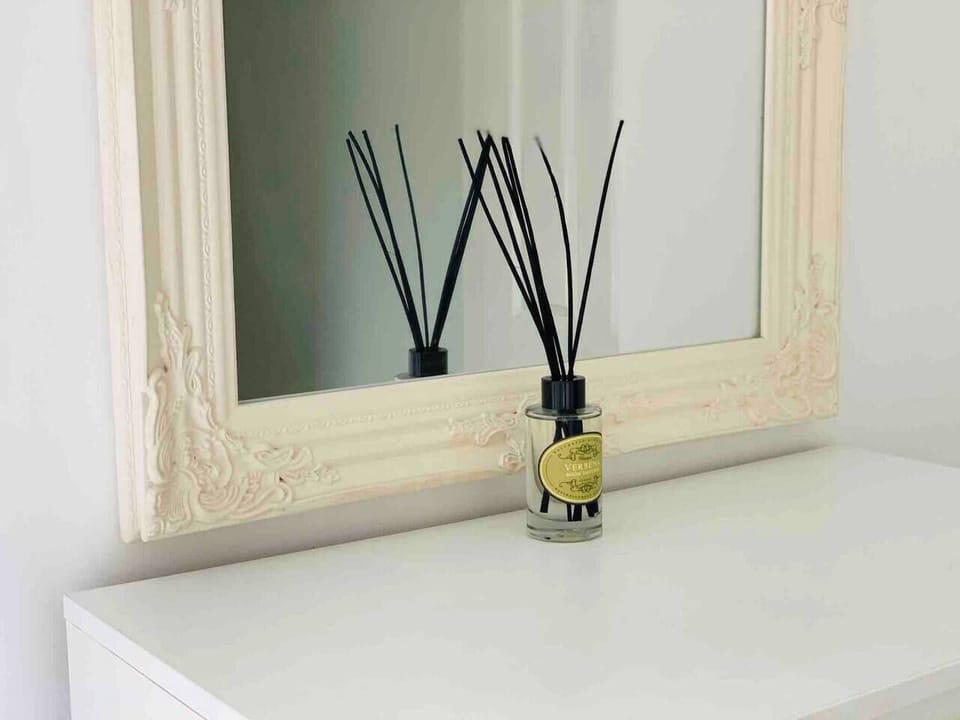 Beautiful, natural scents from one of our local independent retailers in the North Lanes.
