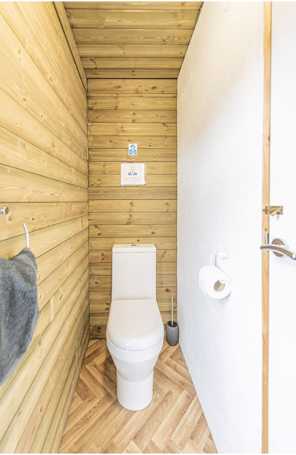 Private toilet block for the Henhouse cabin