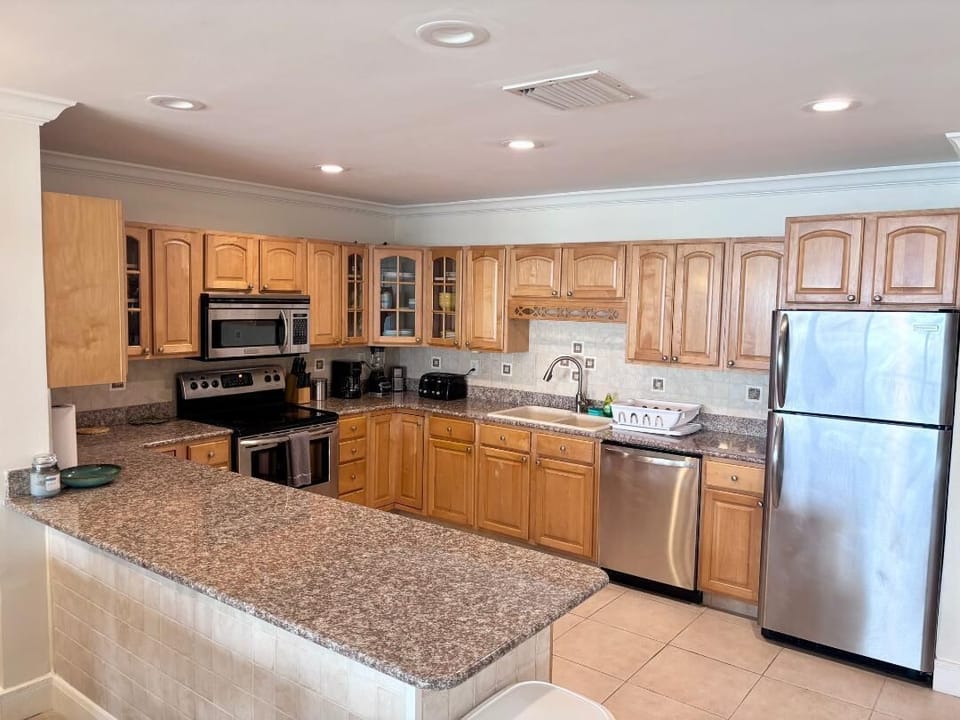 Fully stocked kitchen