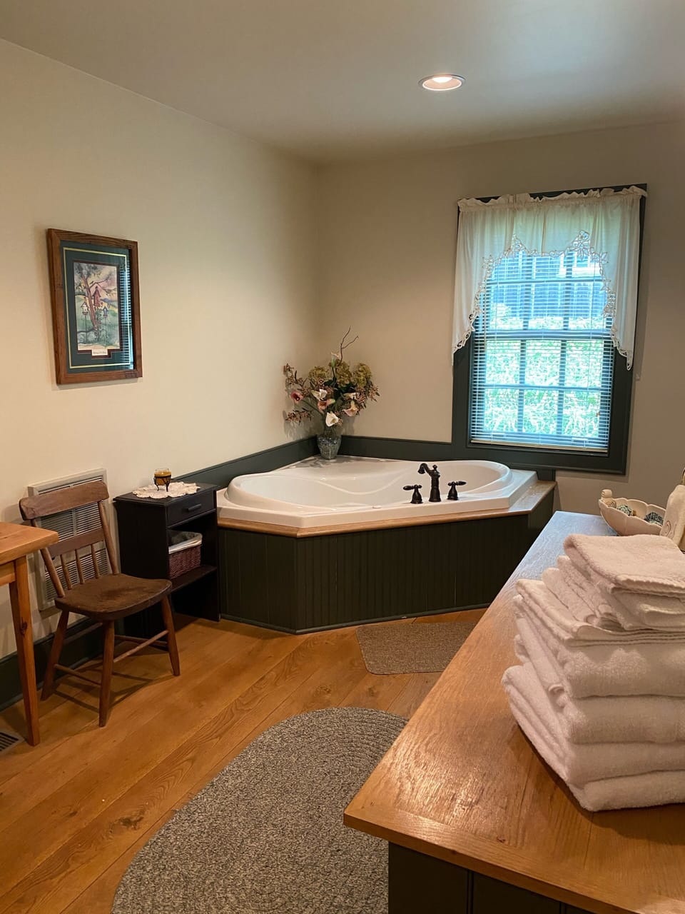 Oversized jetted soaking tub