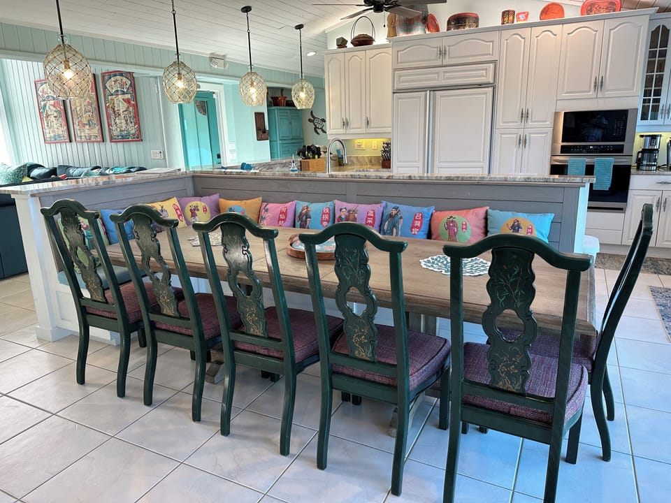 The Dining Room Banquet Seats 12 Comfortably.