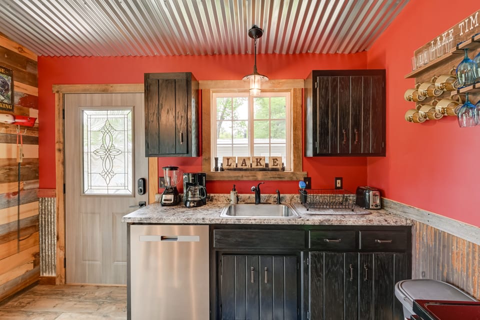 Kitchen | Fully Equipped | Cooking Basics