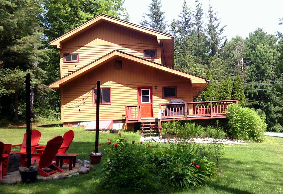 Large Private Yard perfect for play in between visiting the sights.