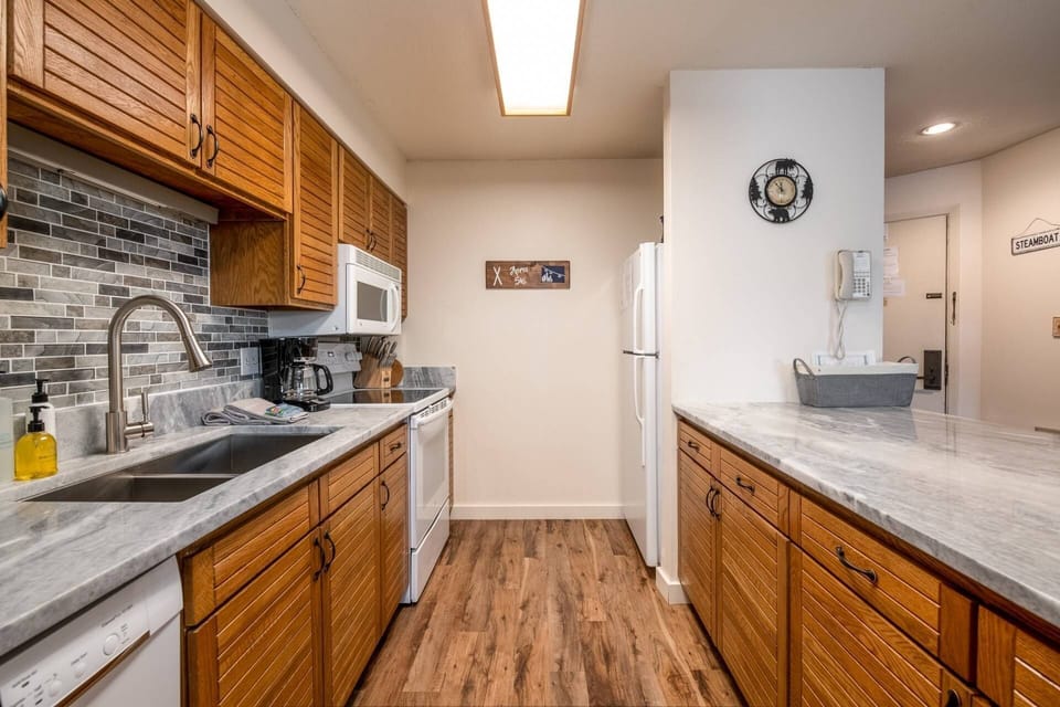 Cook up your favorite meals in this fully equipped kitchen.